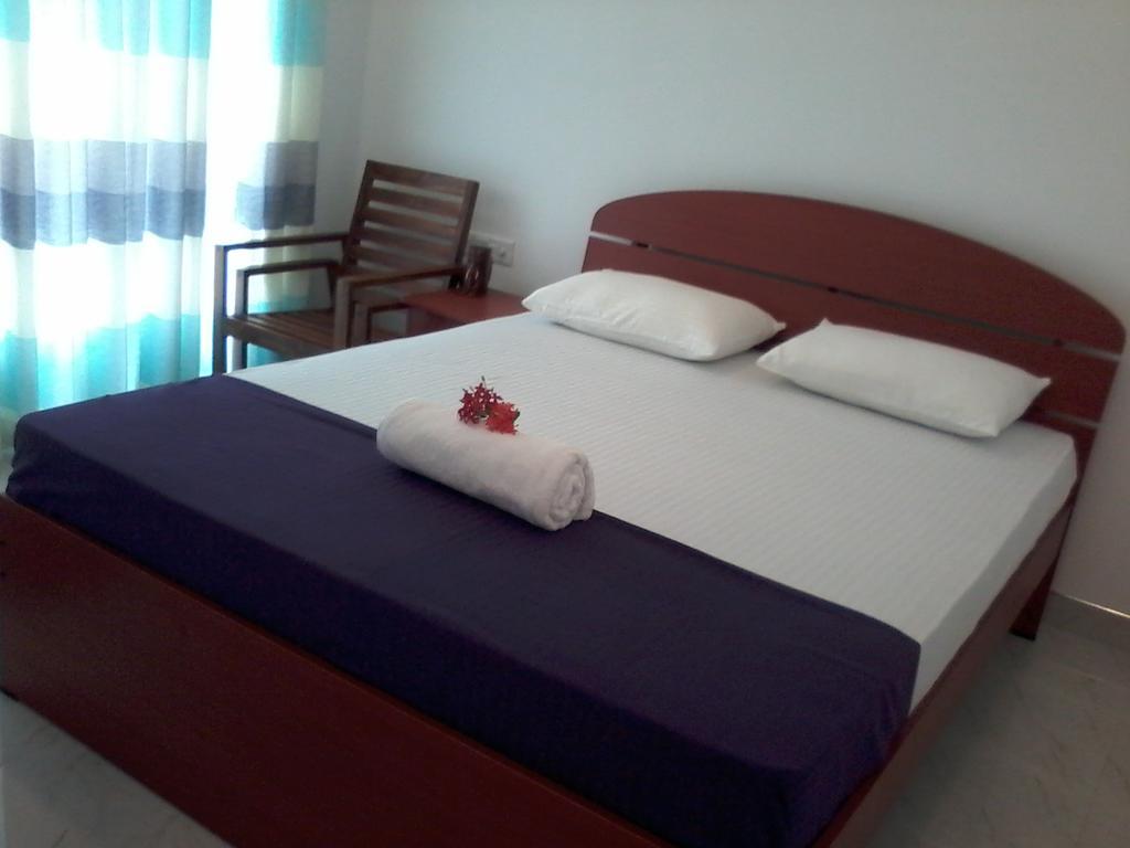 Risenlak Holiday Resort Полоннарува Екстер'єр фото